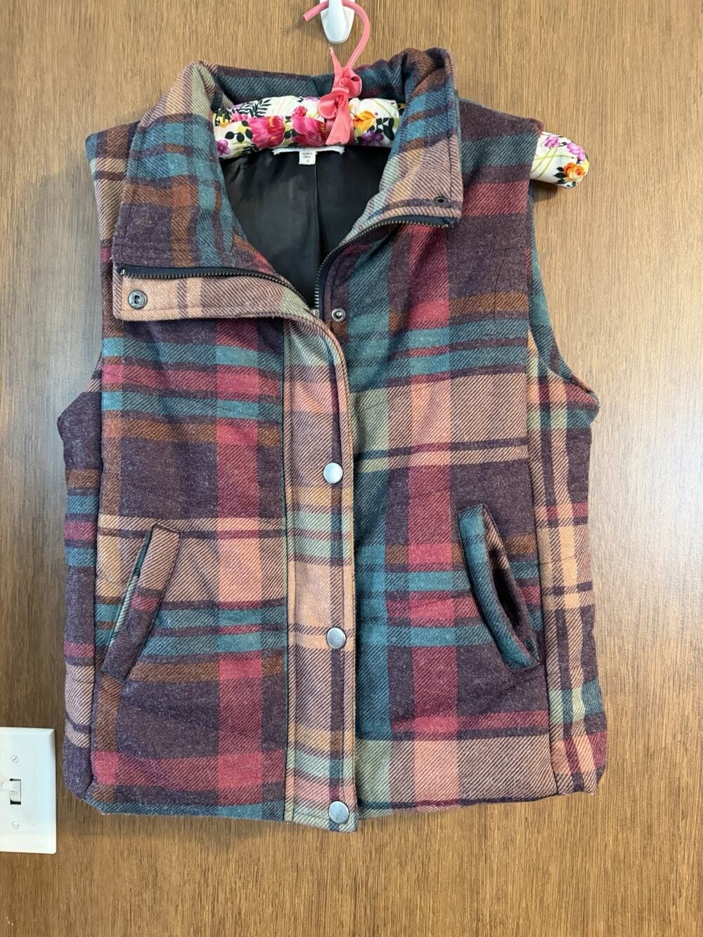 Vanilla Bay sz Small puffer vest zipper button pockets fall colorful cute cozy